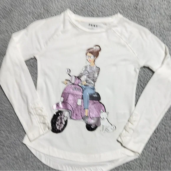 DKNY Girls White Long Sleeve Graphic T-Shirt, Size S(7), Scooter Cat Print Shirt - Picture 1 of 6